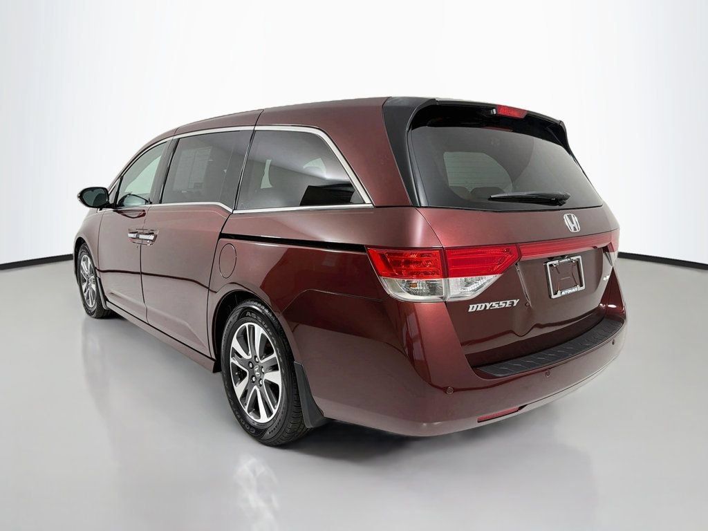 Used 2016 Honda Odyssey Touring Elite image 5
