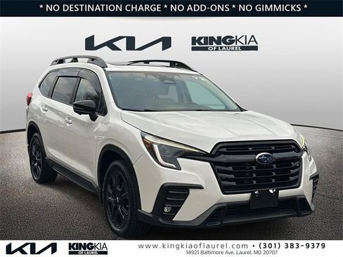 Used 2023 Subaru Ascent Onyx Edition Limited image 1