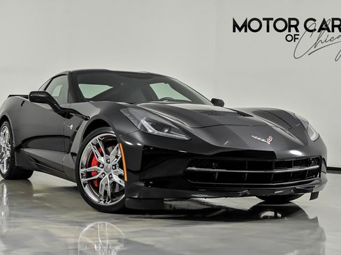 Used 2016 Chevrolet Corvette Stingray Coupe w/ 3LT Preferred Equipment Group RWD image 1