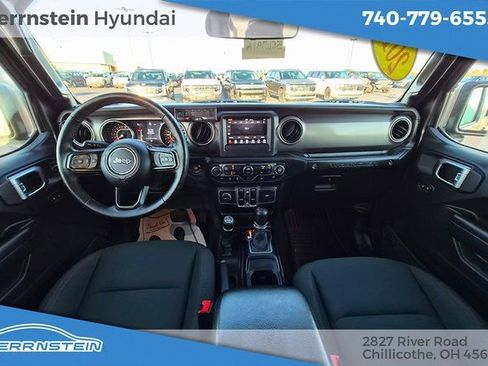 Used 2018 Jeep Wrangler Unlimited Sport S AWD/4WD image 6
