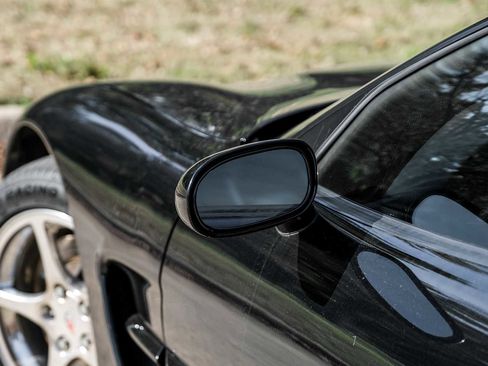 Used 2002 Chevrolet Corvette Convertible w/ Preferred Equipment Group2 image 35