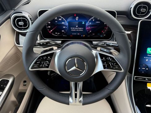 New 2026 Mercedes-Benz GLC 300 image 16