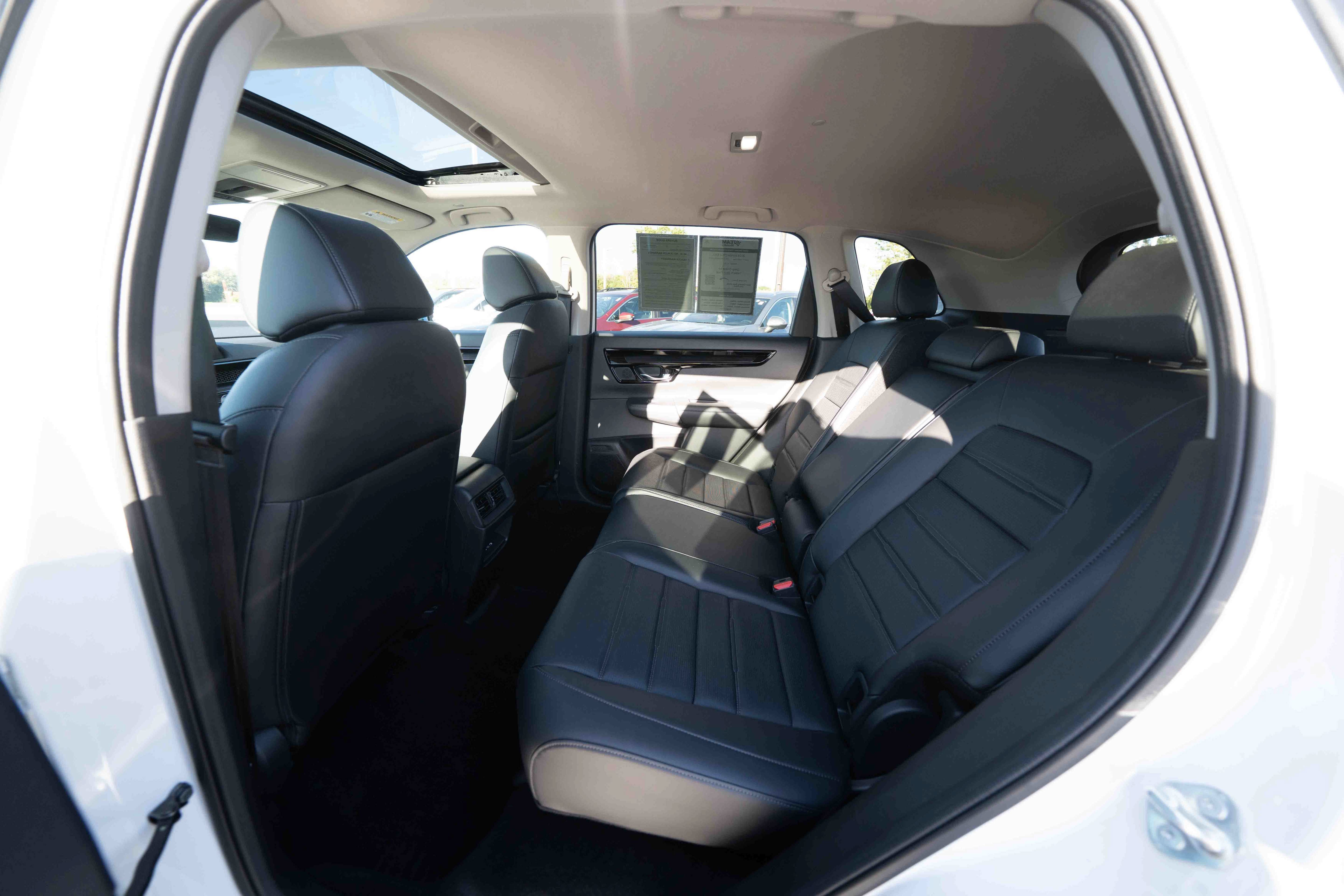 Used 2024 Honda CR-V EX-L image 23