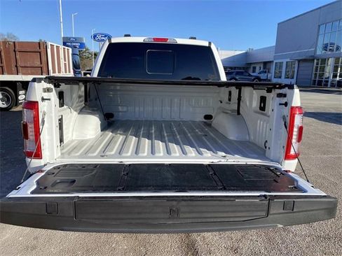 Used 2023 Ford F150 Lariat w/ Max Trailer Tow Package image 5