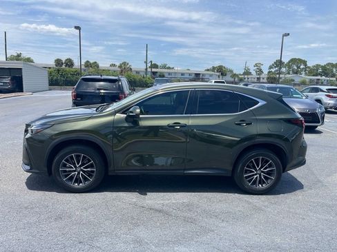 Used 2024 Lexus NX 250 FWD w/ Towing Package (2000 Lbs) image 2