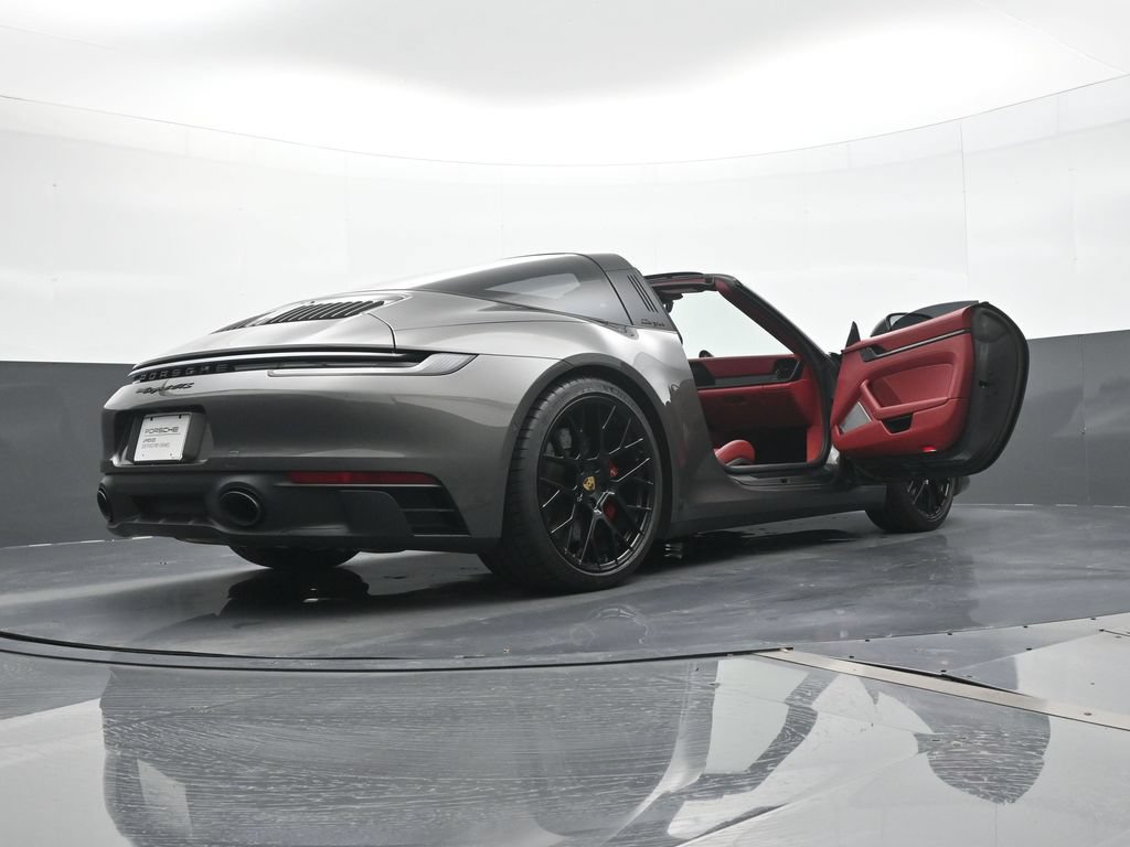 Certified 2023 Porsche 911 Targa 4 GTS AWD/4WD image 23
