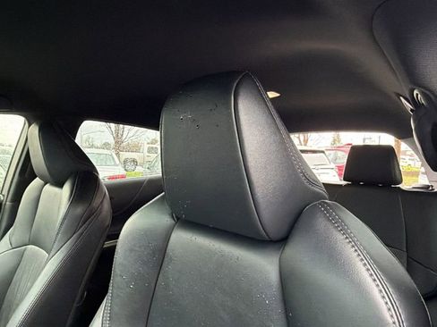 Used 2021 Toyota Venza XLE w/ Carpet Mat Package (TMS) image 22