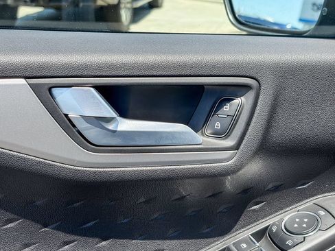 Used 2020 Ford Escape SE FWD image 42