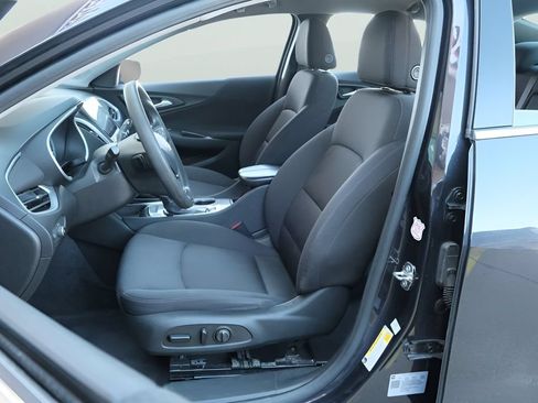 Used 2023 Chevrolet Malibu LT FWD image 19