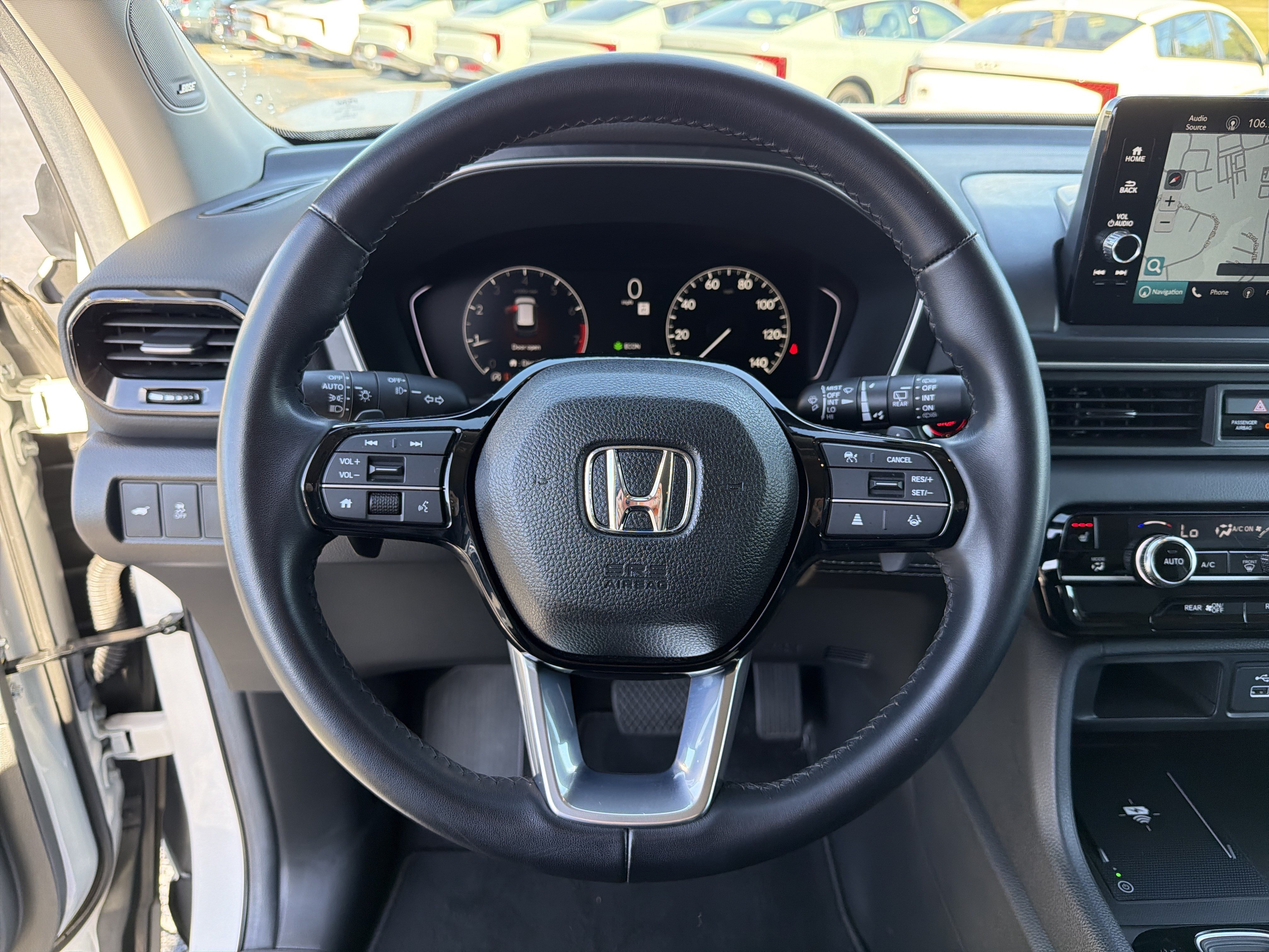 Used 2024 Honda Pilot Touring image 21