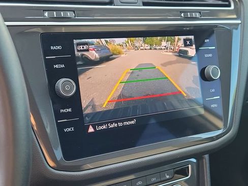 Certified 2024 Volkswagen Tiguan S FWD image 20
