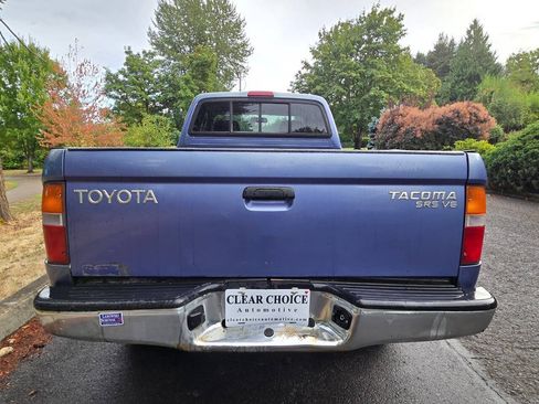 Used 1999 Toyota Tacoma 4x4 Xtracab V6 w/ SR5 Pkg image 5
