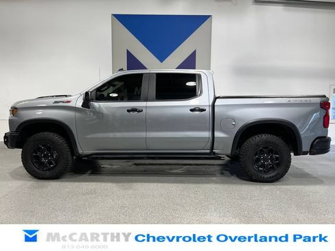 Used 2024 Chevrolet Silverado 1500 ZR2 w/ ZR2 Bison Edition AWD/4WD image 9