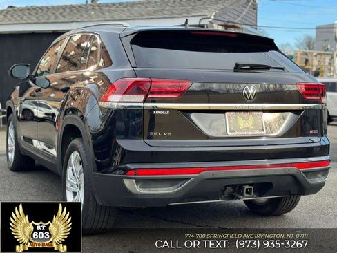 Used 2020 Volkswagen Atlas Cross Sport SEL image 6