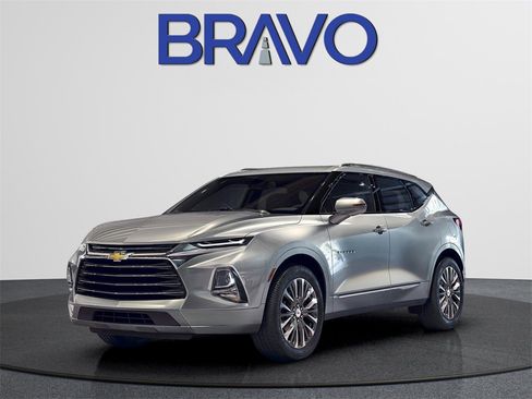 Used 2019 Chevrolet Blazer LT image 1