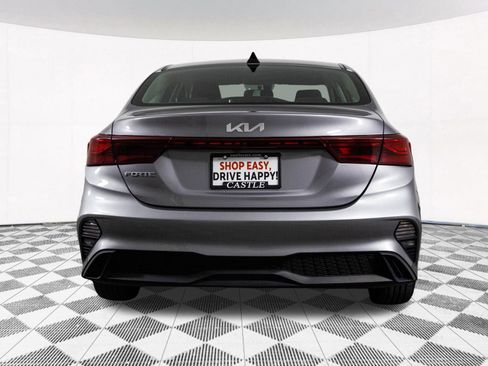 Used 2024 Kia Forte LXS image 13