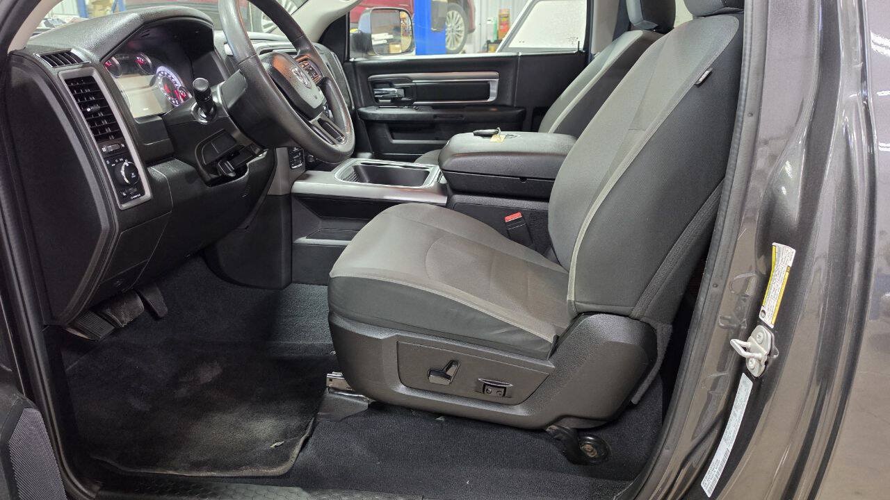 Used 2022 RAM 1500 Express w/ Express Value Package AWD/4WD image 20