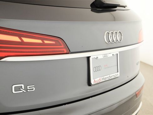 Certified 2023 Audi Q5 2.0T Premium w/ Convenience Package image 31