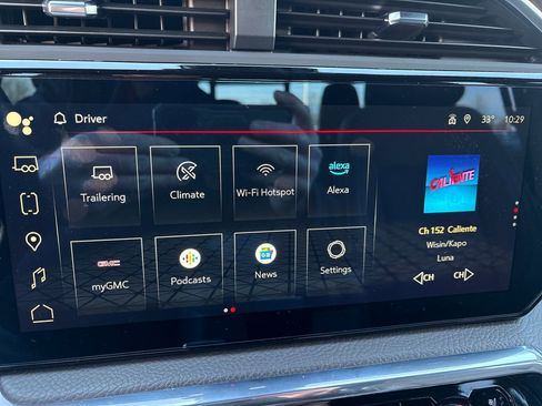 Certified 2024 GMC Sierra 1500 Denali image 41