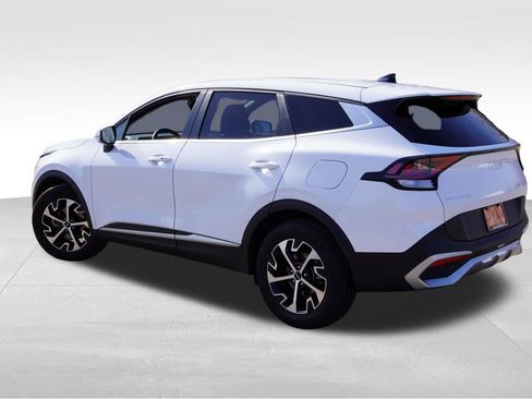Certified 2023 Kia Sportage EX image 8