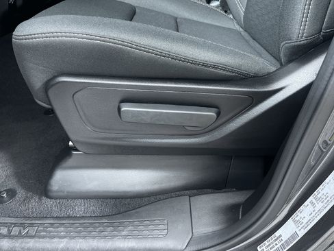 Used 2025 RAM 1500 Tradesman image 13