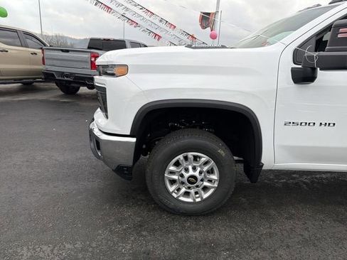 New 2026 Chevrolet Silverado 2500 LT AWD/4WD image 10