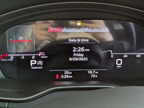 New 2025 Audi Q5 2.0T Premium image 11