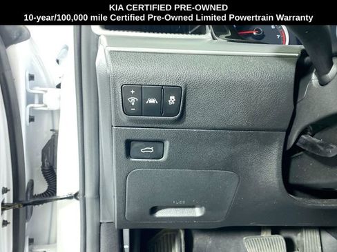 Used 2023 Kia K5 LXS image 13