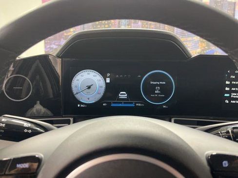 New 2026 Hyundai Elantra Limited FWD image 13