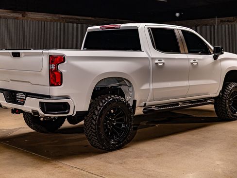 Used 2024 Chevrolet Silverado 1500 RST w/ Z71 Off-Road Package image 10