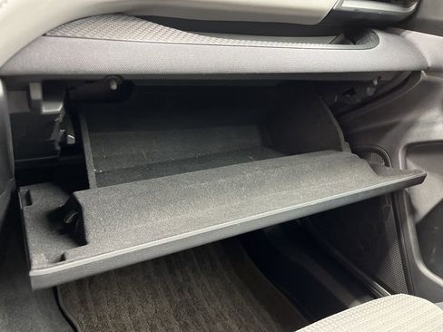 Used 2025 Subaru Outback Premium image 26