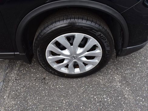 Used 2017 Nissan Rogue S w/ S Appearance Package image 27