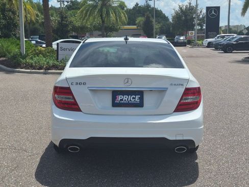 Used 2014 Mercedes-Benz C 300 4MATIC Sedan image 6