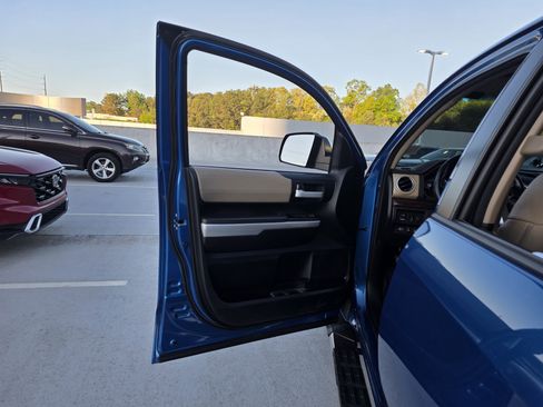 Used 2017 Toyota Tundra Limited image 10
