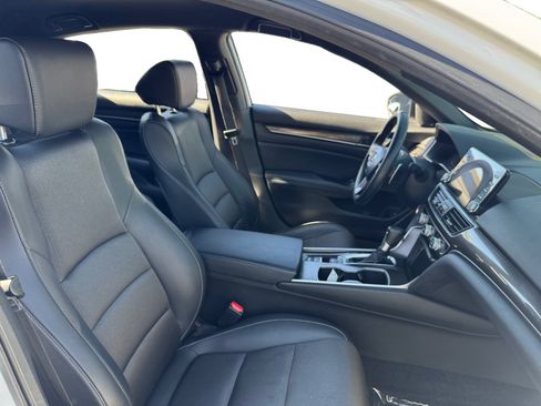 Used 2022 Honda Accord Sport image 15
