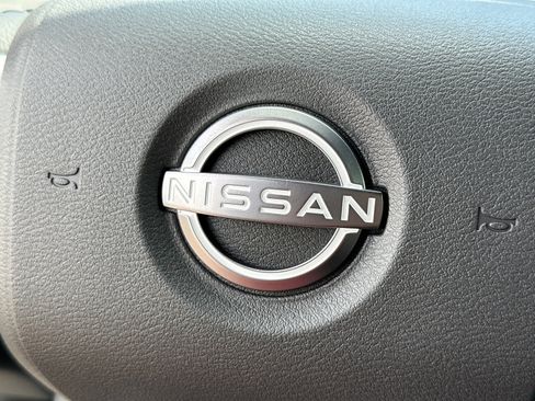 New 2025 Nissan Armada Platinum image 27