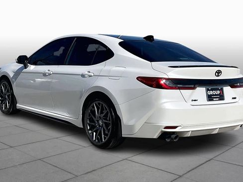 Used 2025 Toyota Camry XSE image 12