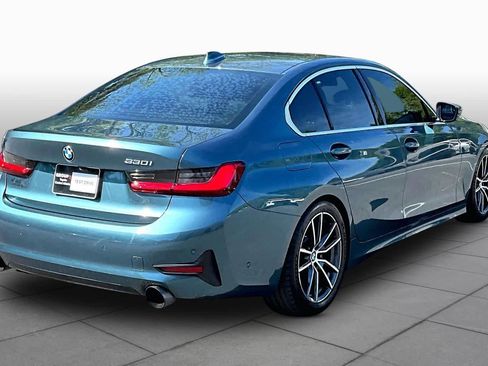 Used 2020 BMW 330i Sedan w/ Driving Assistance Package RWD image 12