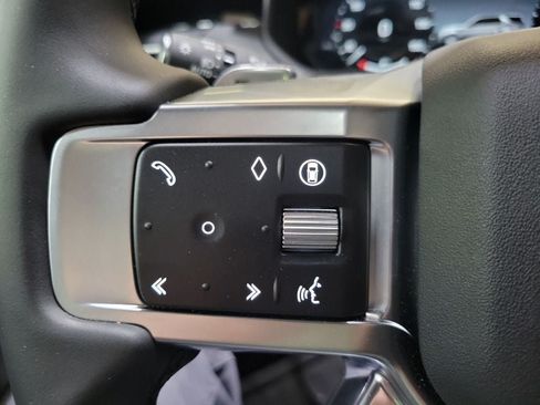 New 2026 Land Rover Discovery S AWD/4WD image 15