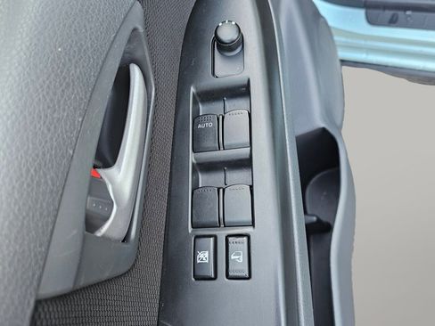 Used 2009 Suzuki SX4 AWD Hatchback image 27