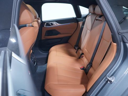 Used 2024 BMW i4 eDrive35 w/ Premium Package RWD image 9