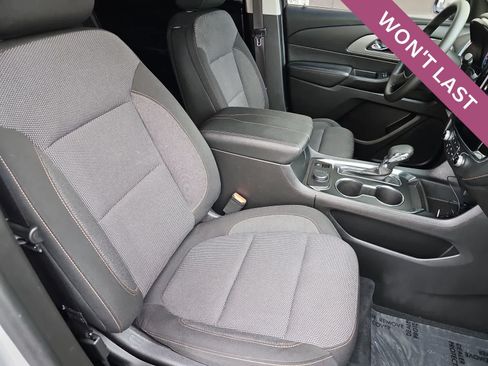 Used 2021 Chevrolet Traverse LS w/ LPO, Cargo Package FWD image 18