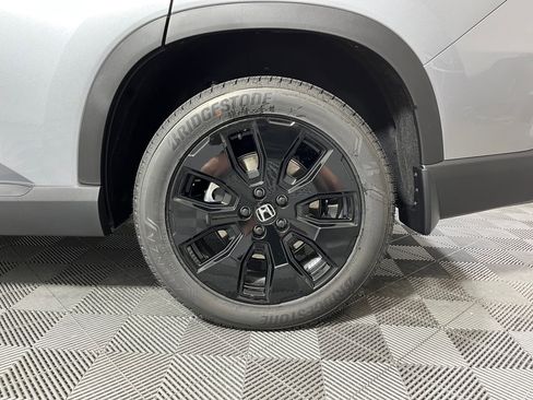 New 2026 Honda Pilot Black Edition image 18