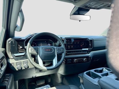 Used 2024 GMC Sierra 1500 Elevation AWD/4WD image 23