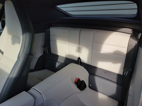 Certified 2025 Porsche 911 Carrera image 17