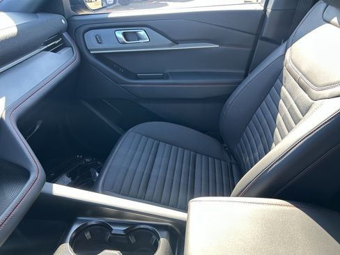 New 2026 Ford Explorer ST-Line image 17