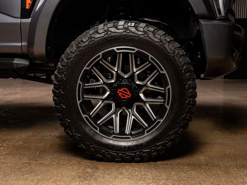 Used 2023 Ford F250 Lariat w/ Lariat Ultimate Package image 11