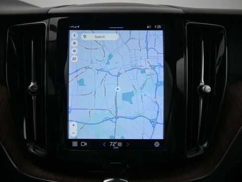 Used 2023 Volvo XC60 B5 Plus w/ Protection Package image 12