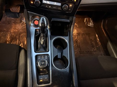 Used 2017 Nissan Maxima 3.5 S image 25