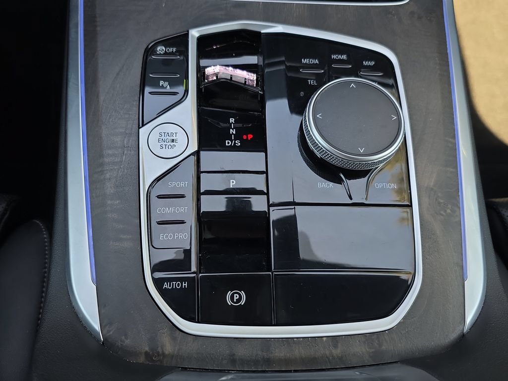 Used 2024 BMW X5 sDrive40i RWD image 25